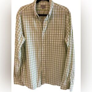 J Crew long sleeve green and white mens button down shirt size L